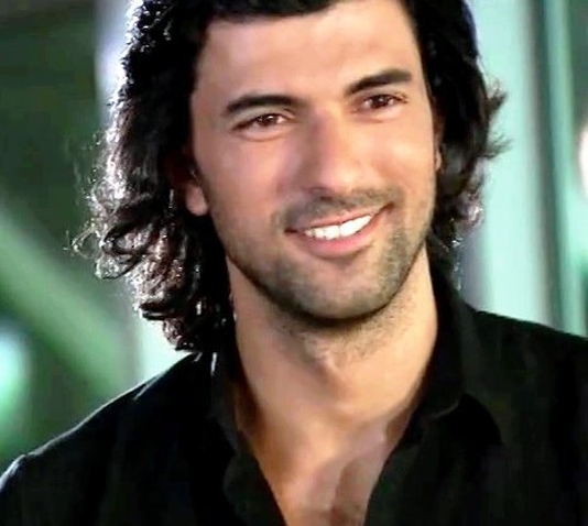 Engin Aky Rek Artista Filmow