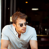 Theo James - Foto 3