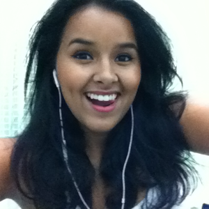 Foto de perfil de Elissandra Maria de Oliveira