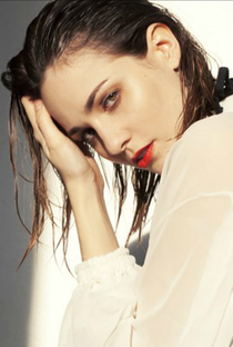 Tuppence Middleton - Poster 1