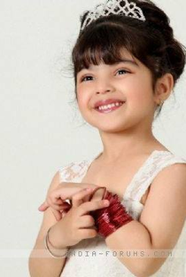 Grace Girdhar - Poster / Capa / Cartaz - Oficial 1