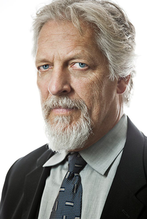 Clancy Brown (I) - Poster / Capa / Cartaz - Oficial 1