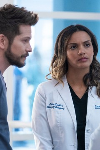 Poster de Episódio Old Dogs, New Tricks (2021)