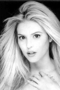 Maria Ford - Poster / Capa / Cartaz - Oficial 1