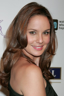 Sarah Wayne Callies - Poster 3
