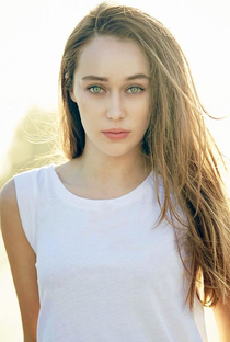 Alycia Debnam-Carey - Poster 3