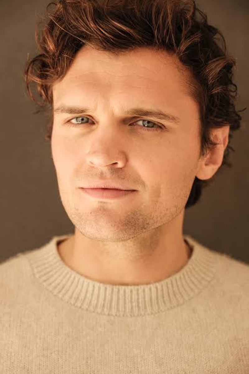 Ray Nicholson - Foto 1