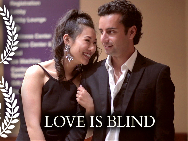 Foto 1 de Love Is Blind