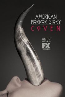 American Horror Story: Coven (3ª Temporada) - Poster / Capa / Cartaz - Oficial 7