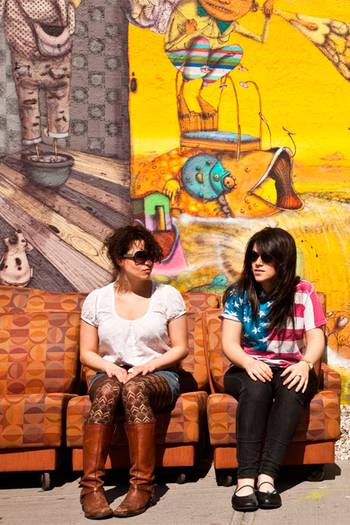  de Série Broad City (1ª Temporada) (2014)