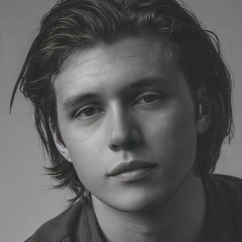 Nick Robinson - Foto 1