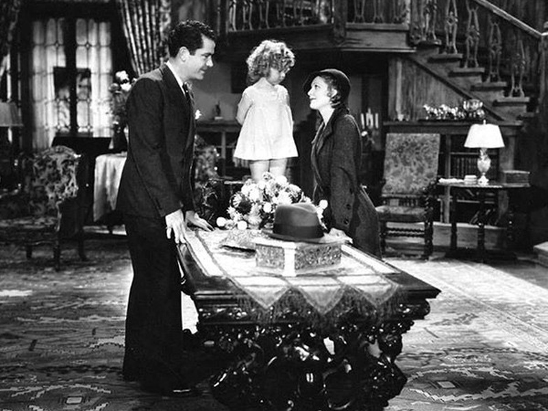 Foto 2 de Red-Haired Alibi