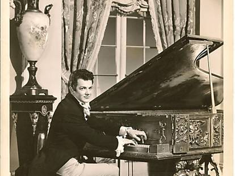 Foto 2 de À Noite Sonhamos