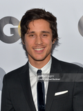 Peter Gadiot