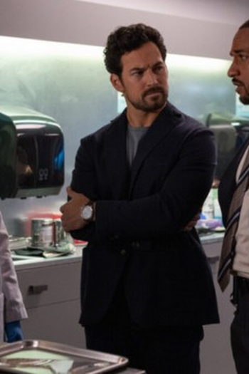 Poster de Episódio Dial 'A' for Alibi (2025)