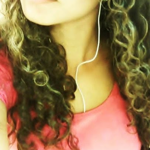 Foto de perfil de Laryssa Gomes