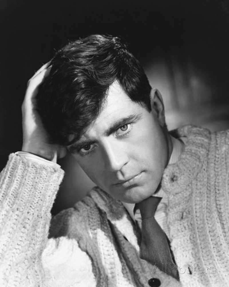 Alan Bates - Foto 2