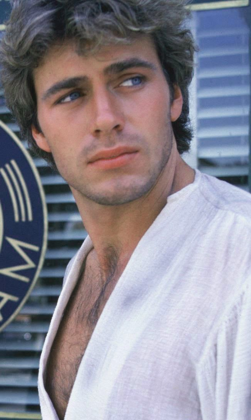 Jon-Erik Hexum - Foto 9