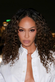 Joan Smalls - Poster 1