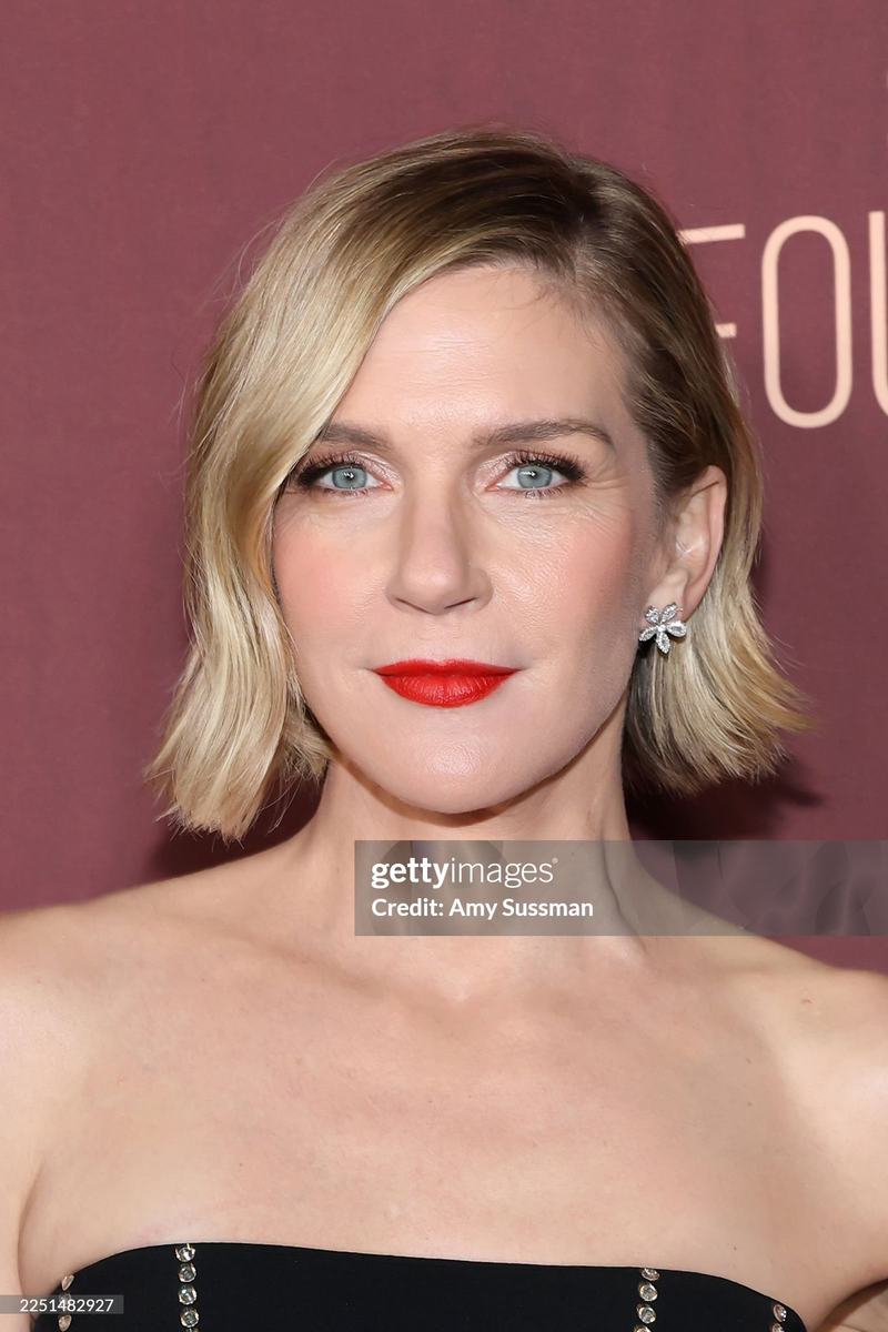 Rhea Seehorn - Foto 1