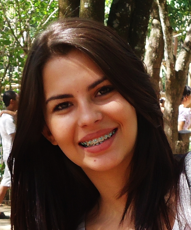 Ana Paula Batista Cunha - Foto 1