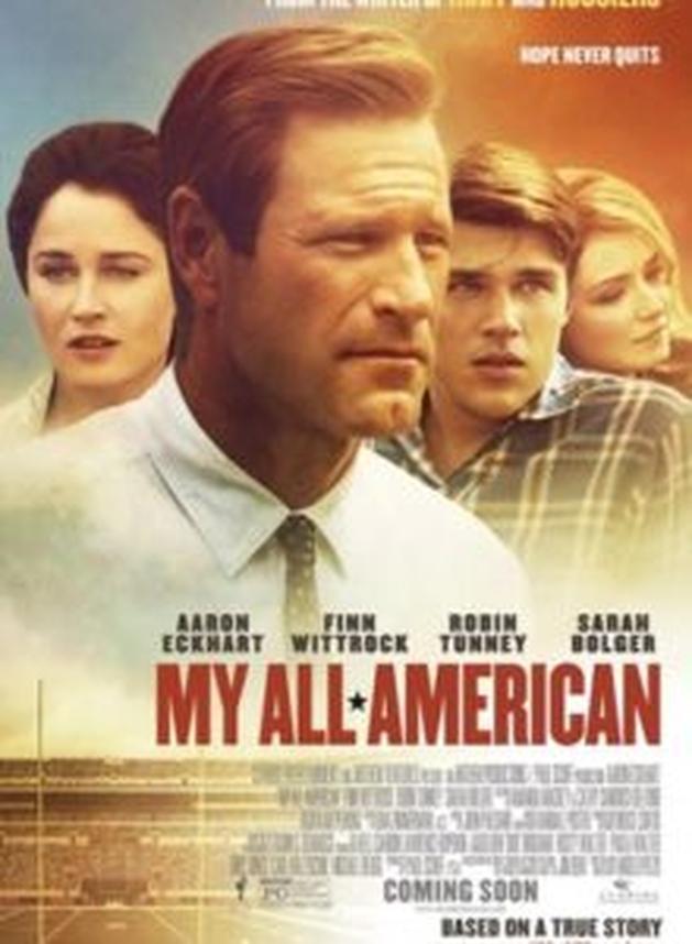 Crítica: Coragem em Campo (“My All-American”) | CineCríticas