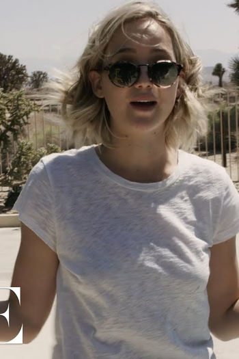 Poster de Curta Jennifer Lawrence's awkward interview (2015)