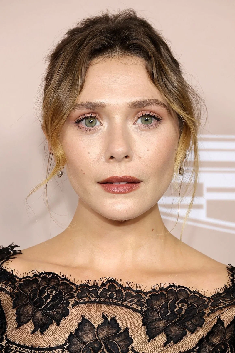 Elizabeth Olsen - Foto 2