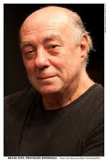 Mário César Camargo