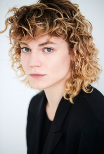 Thea Ehre - Poster 1