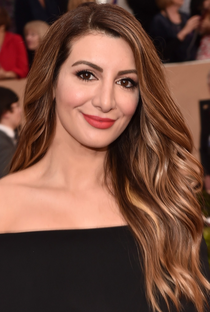 Nasim Pedrad - Poster 1