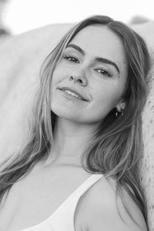 Cassi Thomson