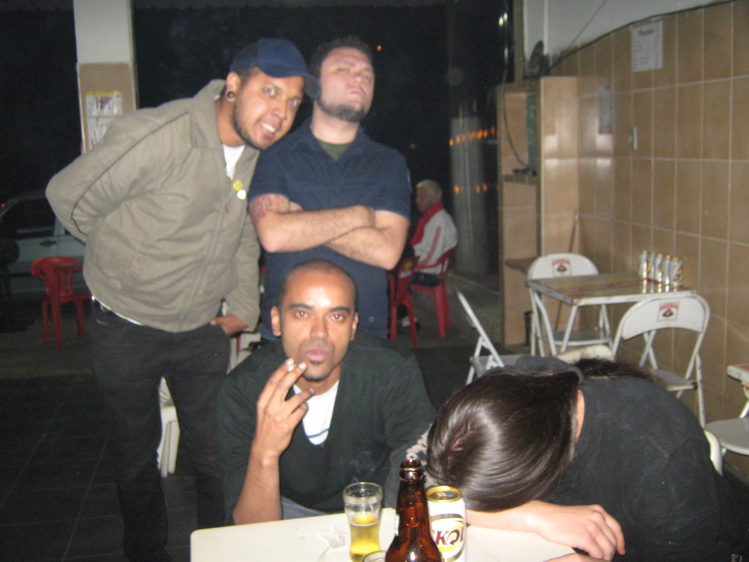 Johnny Pogo - Foto 2
