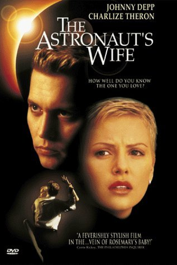  de Filme Enigma do Espaço (1999)