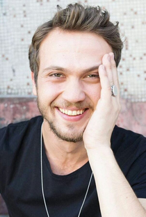 Aras Bulut Iynemli - Poster 1