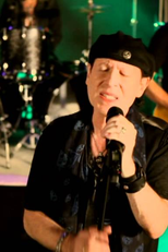 Scorpions: Across The Universe (Scorpions: Across The Universe)