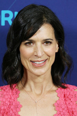 Perrey Reeves