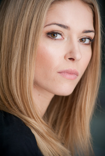 Sarah Lind - Poster 1