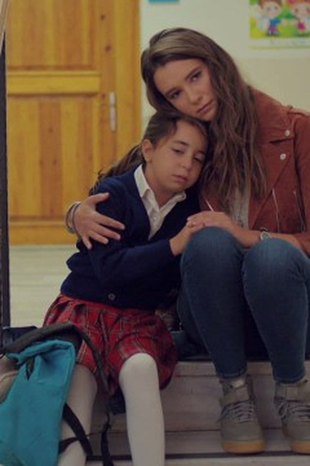 Poster de Episódio 4. Bölüm (2018)