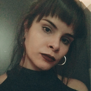 Foto de perfil de Clyvia Alves