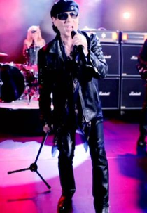 Scorpions: Tainted Love (Scorpions: Tainted Love)