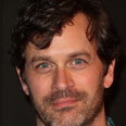 Tom Everett Scott