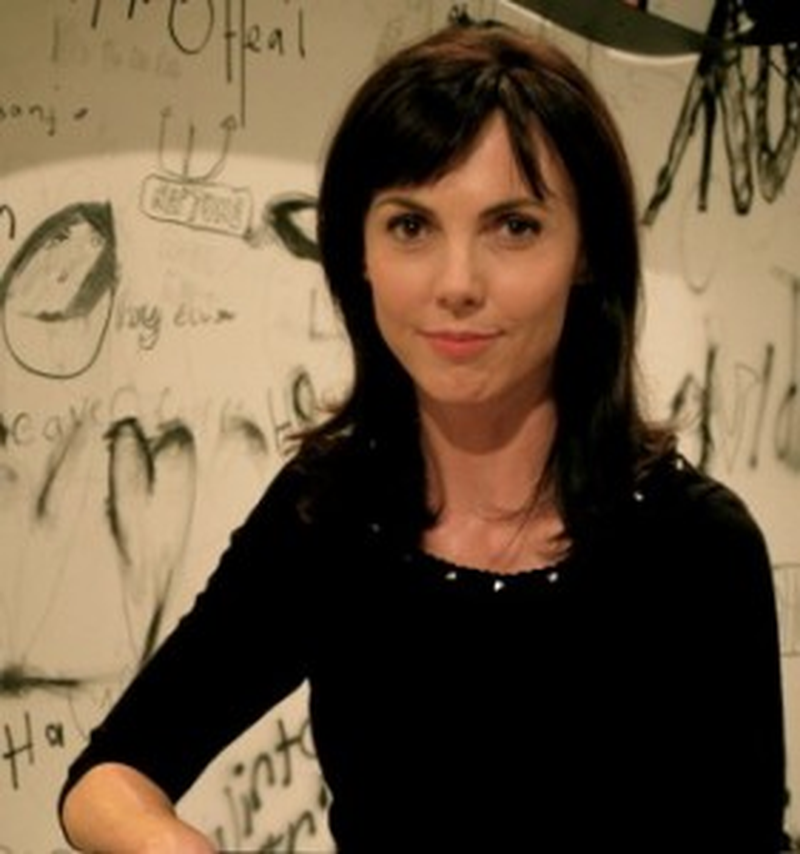 Emily Perkins - Foto 14