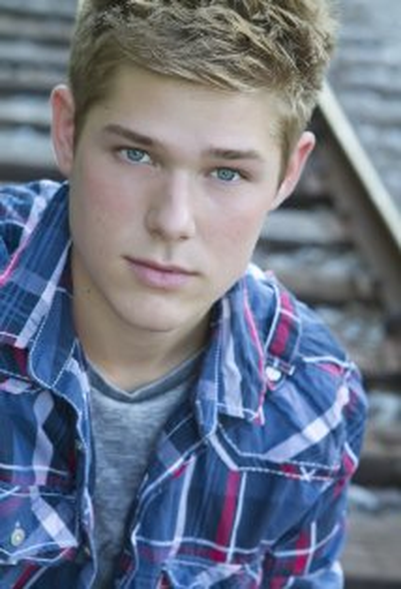 Mason Dye - Foto 1