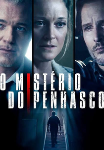 O Mistério do Penhasco (The Ravine)