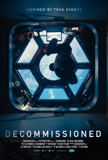 Decommissioned - Poster / Capa / Cartaz - Oficial 2