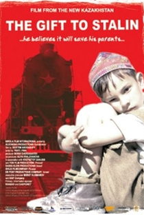 The Gift to Stalin - Poster / Capa / Cartaz - Oficial 1