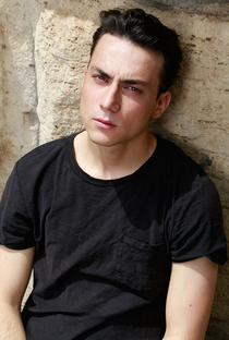 Matteo Paolillo - Poster 1