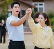 삼촌이… 안 나가셔?