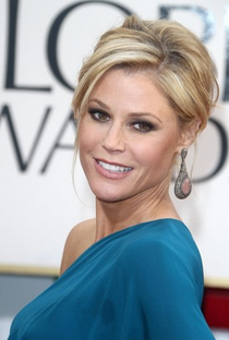 Julie Bowen - Poster 5